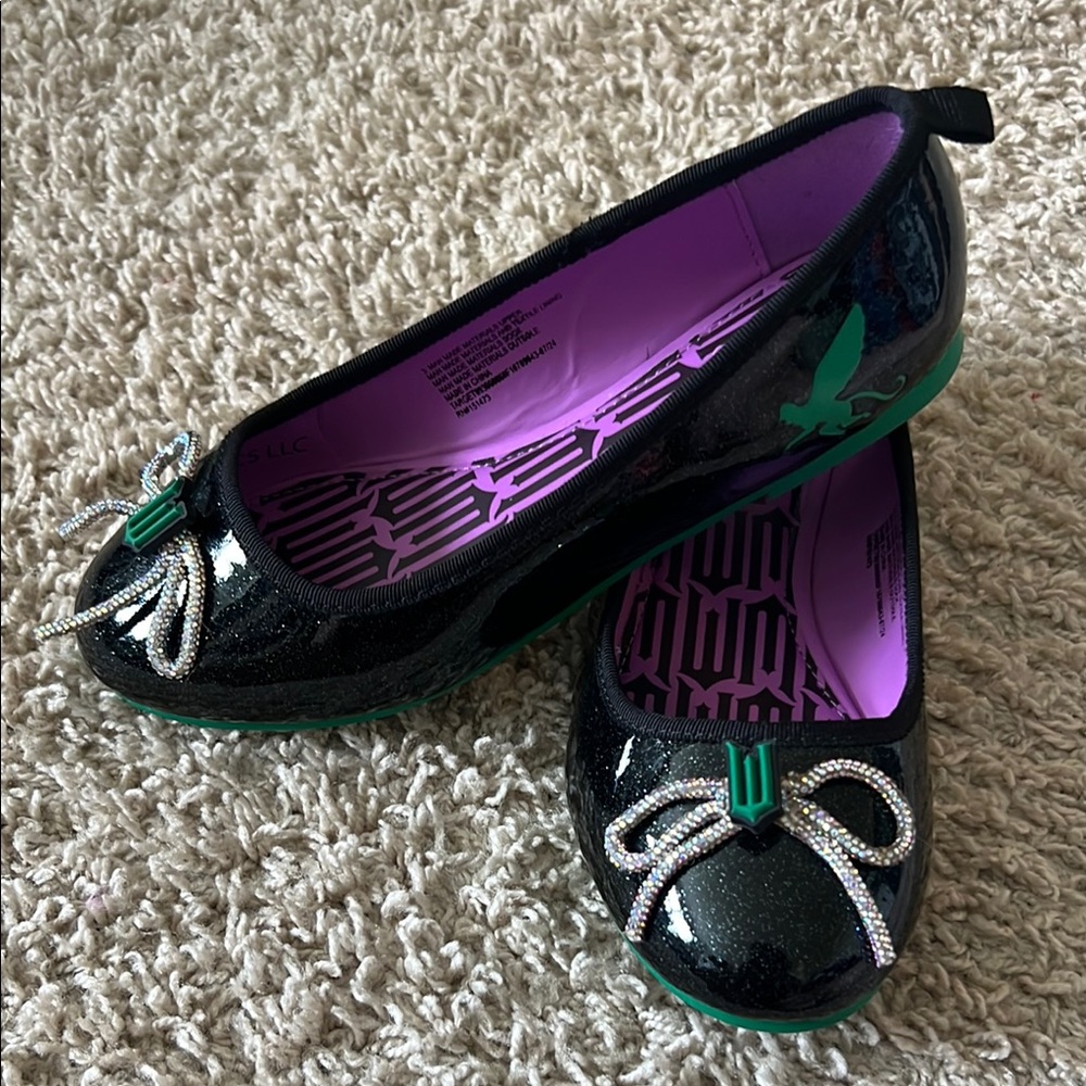 Wicked Ballet Flats 3Y